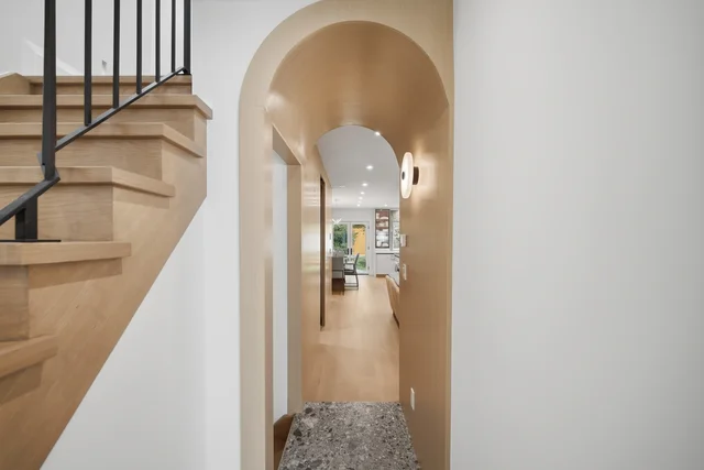 30 Kelway Boulevard, Toronto - photo 5