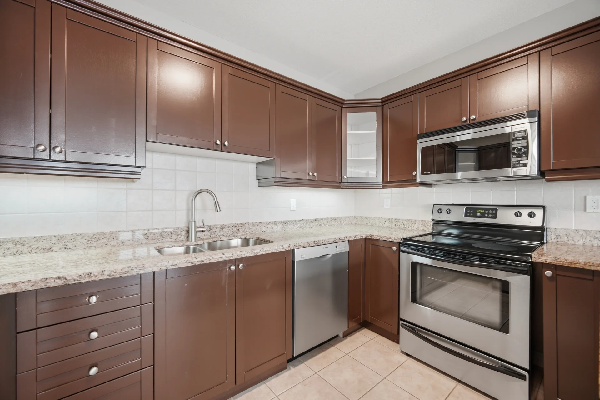 #601-1998 Ironstone Drive, Burlington - photo 16