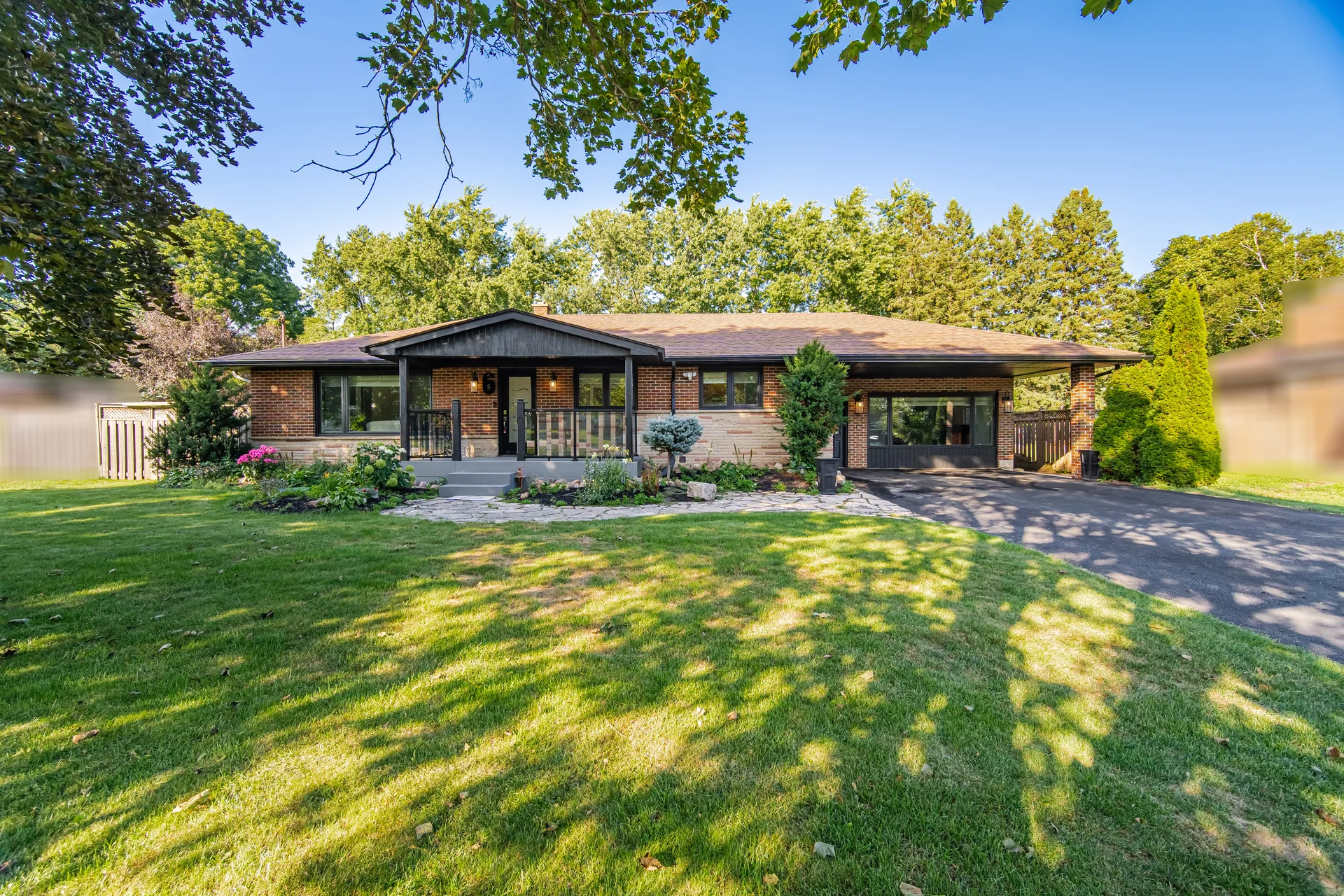 6 Maple Grove Road, Caledon Village - photo 4
