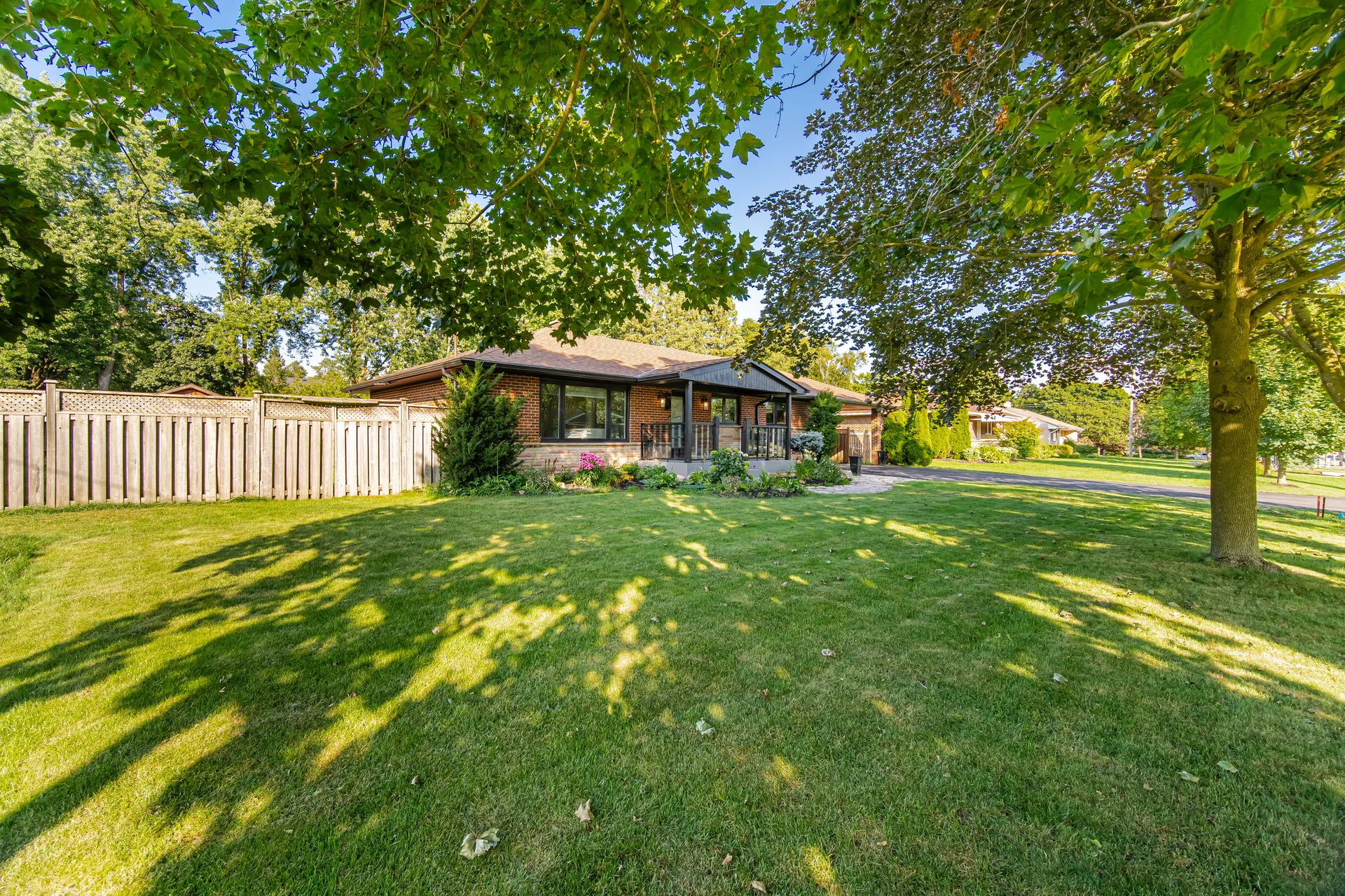6 Maple Grove Road, Caledon Village - photo 6
