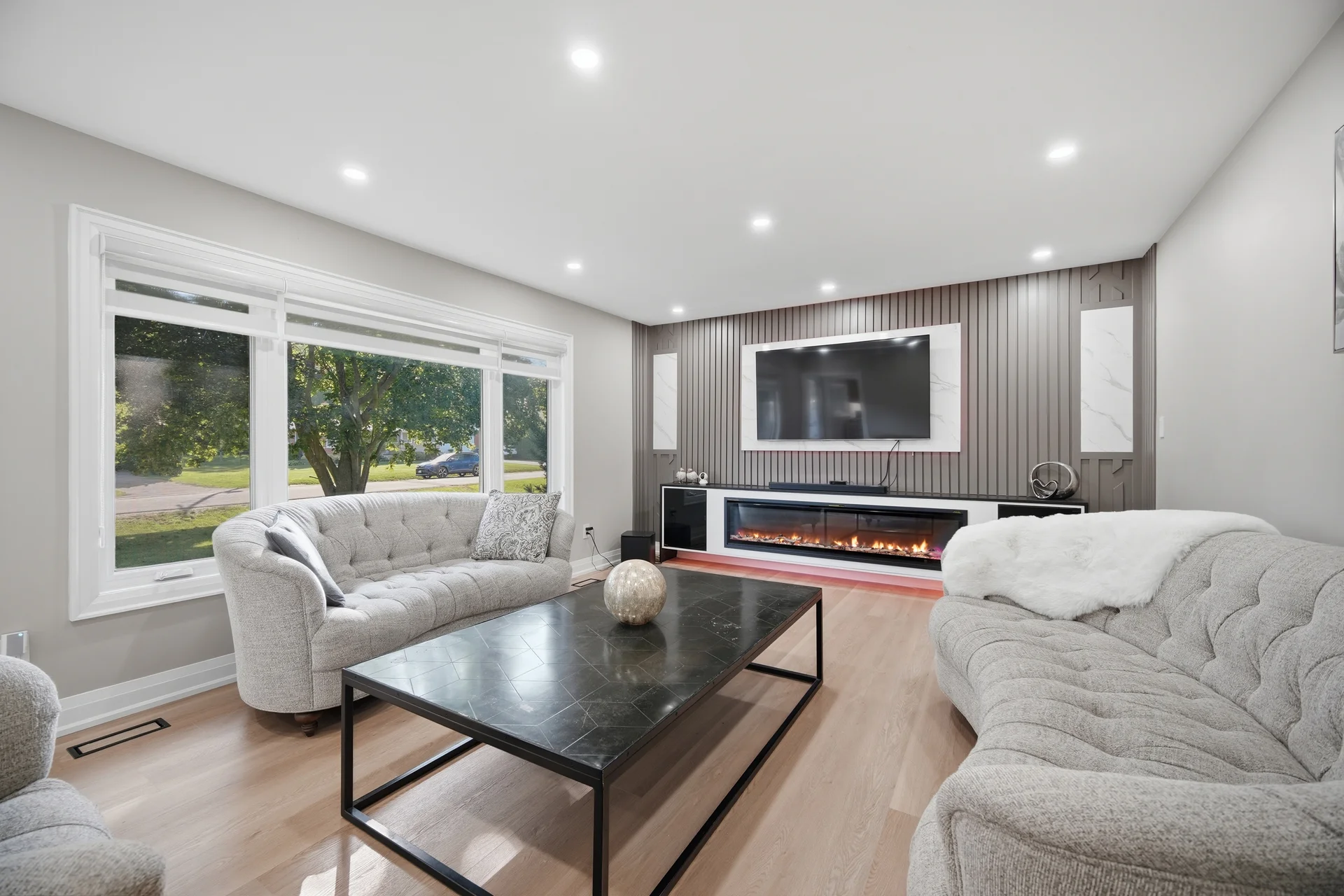 6 Maple Grove Road, Caledon Village - photo 13