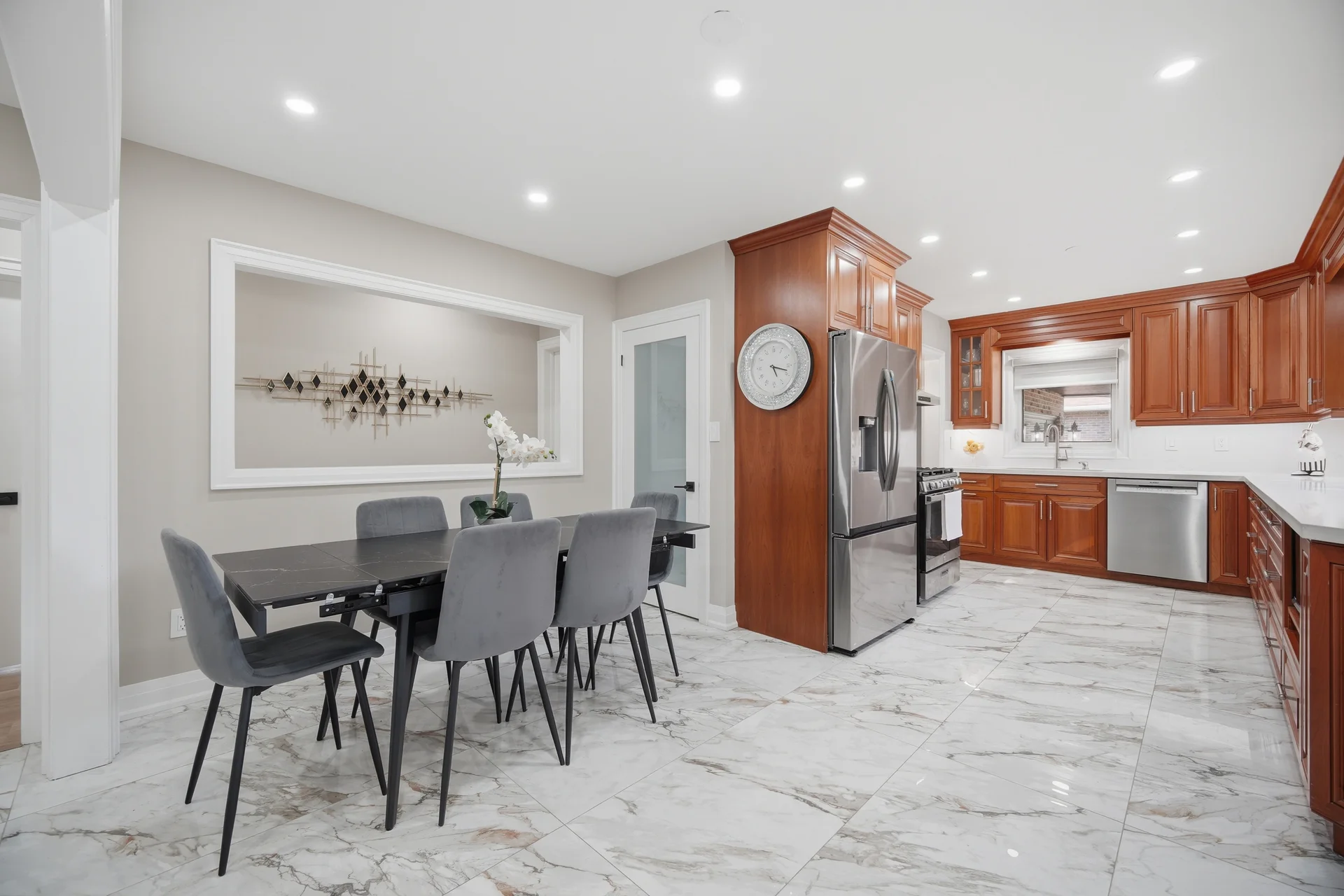 6 Maple Grove Road, Caledon Village - photo 17