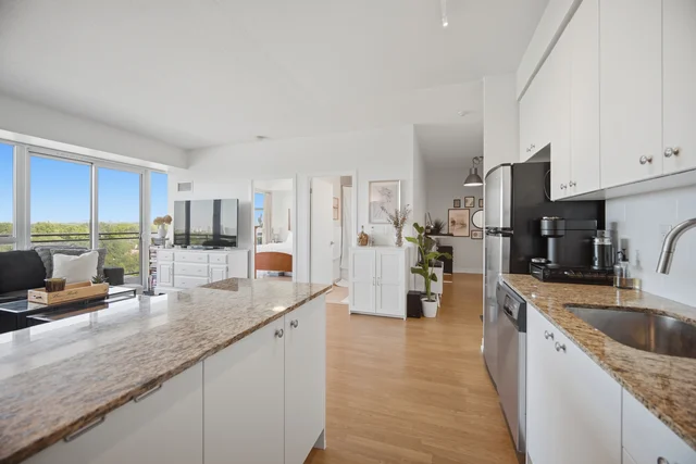 #901-5101 Dundas Street West, Etobicoke - photo 12