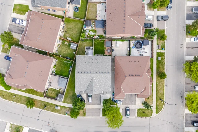 5 Delambray Street, Brampton - photo 6