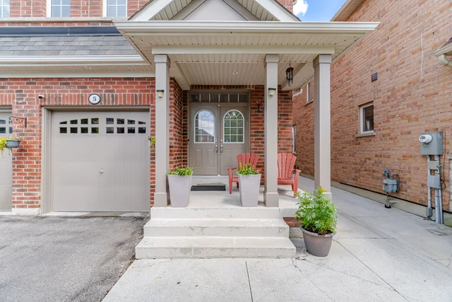 5 Delambray Street, Brampton - photo 16