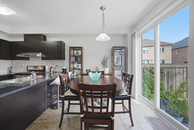5 Delambray Street, Brampton - photo 25