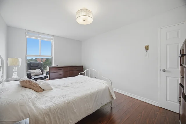 #406-2825 Islington Avenue, Woodbridge - photo 24