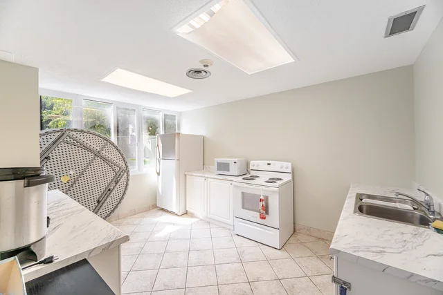 #301-1580 Mississauga Valley Boulevard, Mississauga - photo 54
