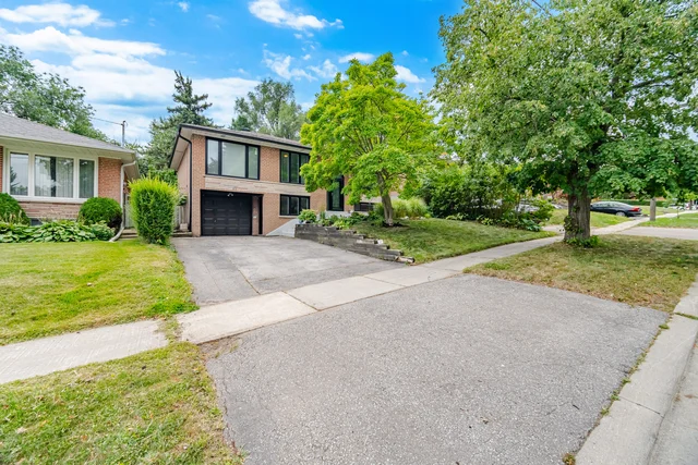 89 Alhart Drive, Etobicoke - photo 4