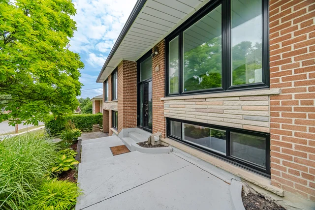 89 Alhart Drive, Etobicoke - photo 6