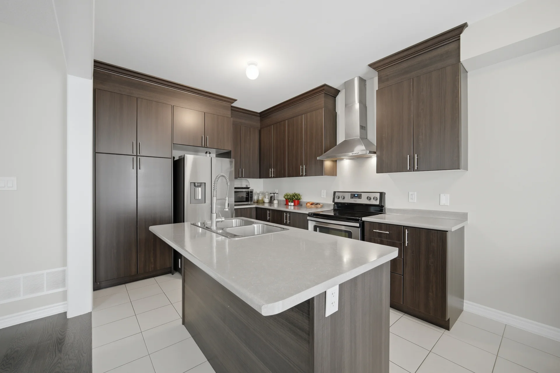 6 Hutton Cres, Angus - photo 16