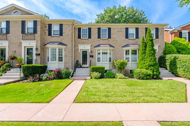 #8-2390 Woodward Avenue, Burlington - photo 4