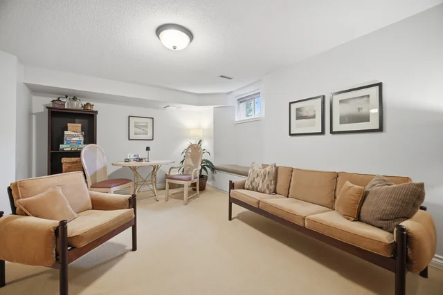 #8-2390 Woodward Avenue, Burlington - photo 40