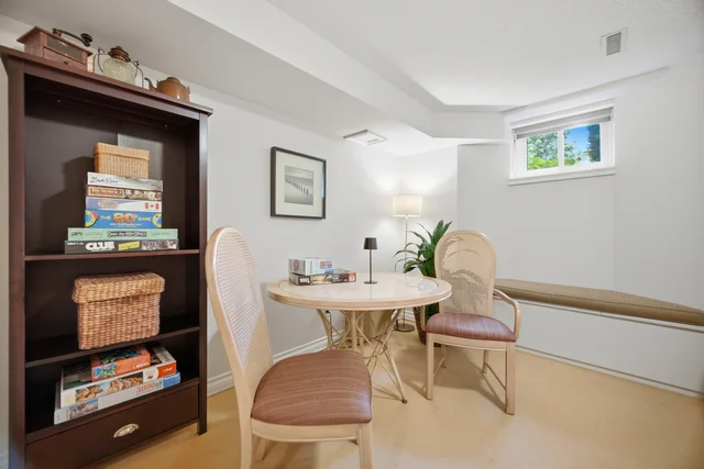 #8-2390 Woodward Avenue, Burlington - photo 42