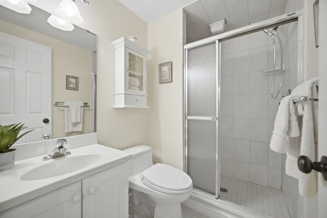 #8-2390 Woodward Avenue, Burlington - photo 43
