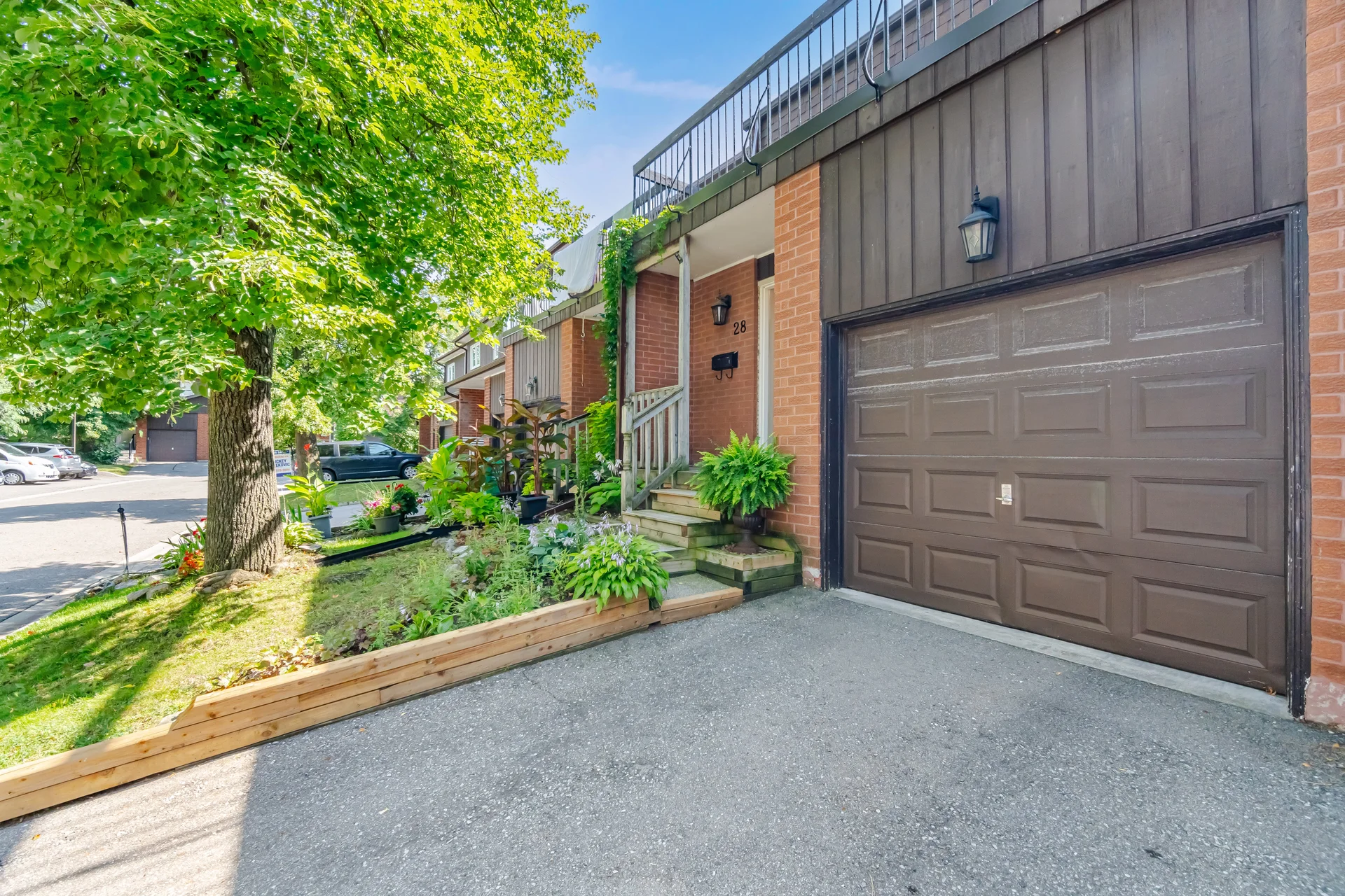 #28-750 Burnhamthorpe Road East, Mississauga - photo 5