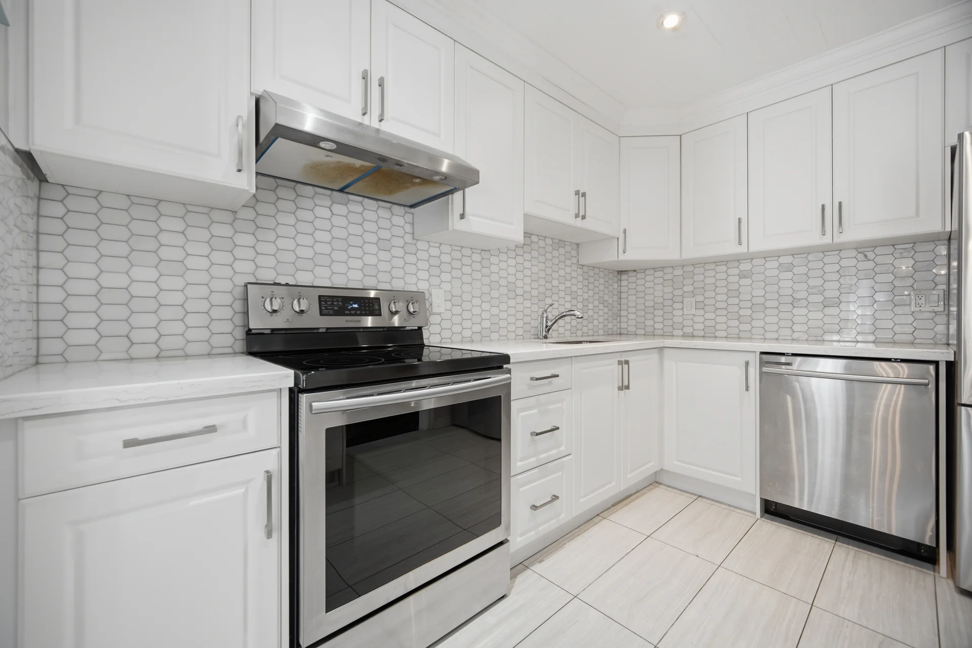 #28-750 Burnhamthorpe Road East, Mississauga - photo 14