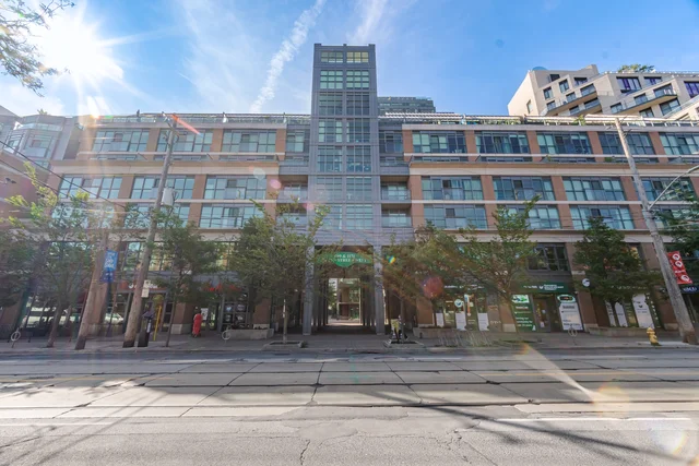 #608-1169 Queen Street West, Toronto - photo 2