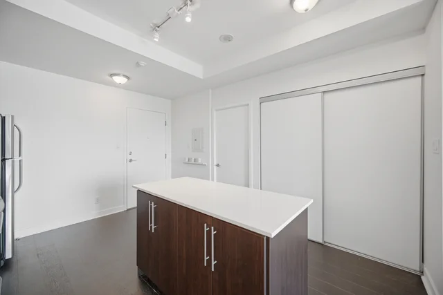 #608-1169 Queen Street West, Toronto - photo 10