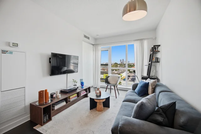 #608-1169 Queen Street West, Toronto - photo 14