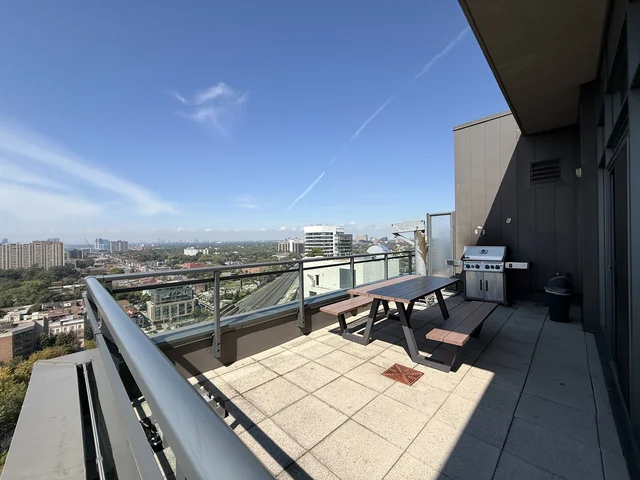 #608-1169 Queen Street West, Toronto - photo 32