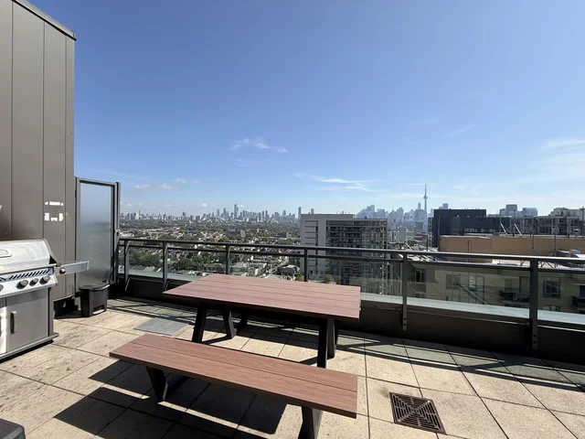 #608-1169 Queen Street West, Toronto - photo 33