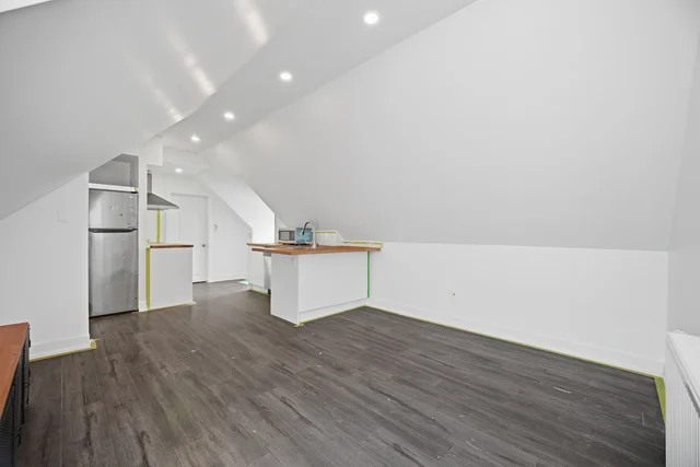 67 West Avenue North, Hamilton - photo 19
