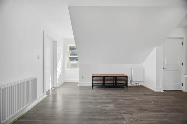 67 West Avenue North, Hamilton - photo 21