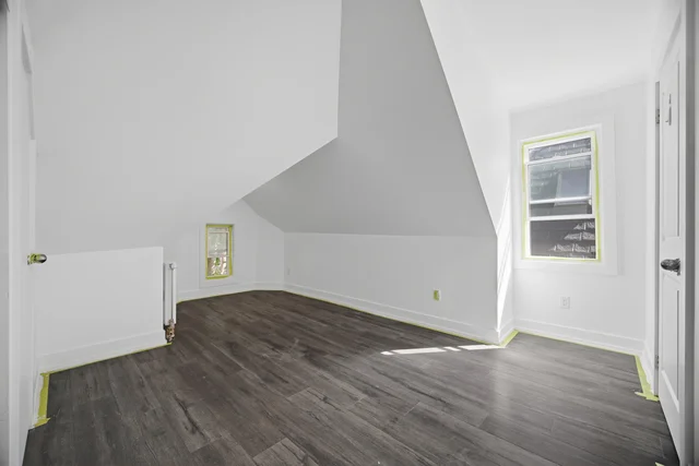 67 West Avenue North, Hamilton - photo 26