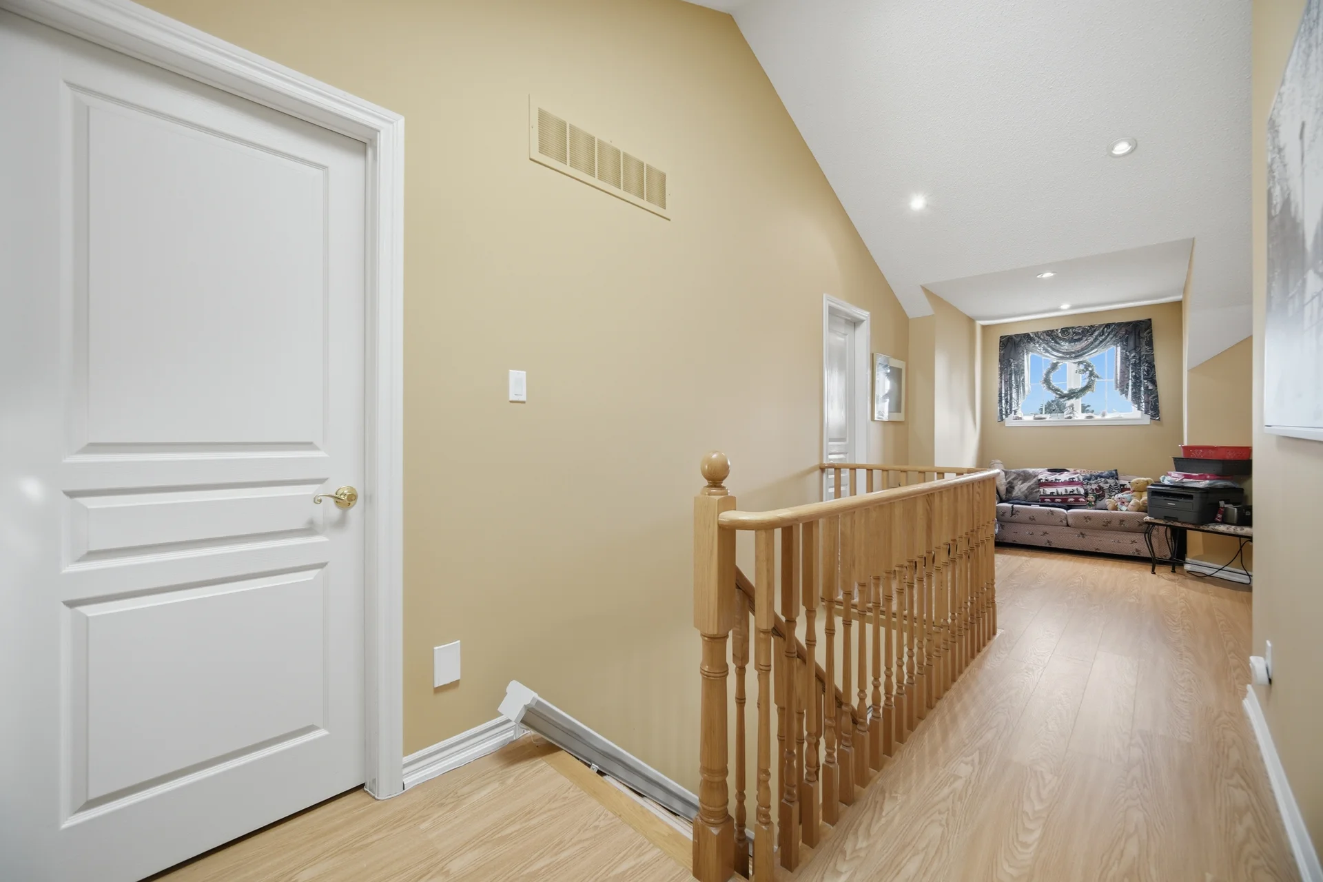 2 Sprucewood Crescent, Bowmanville - photo 31