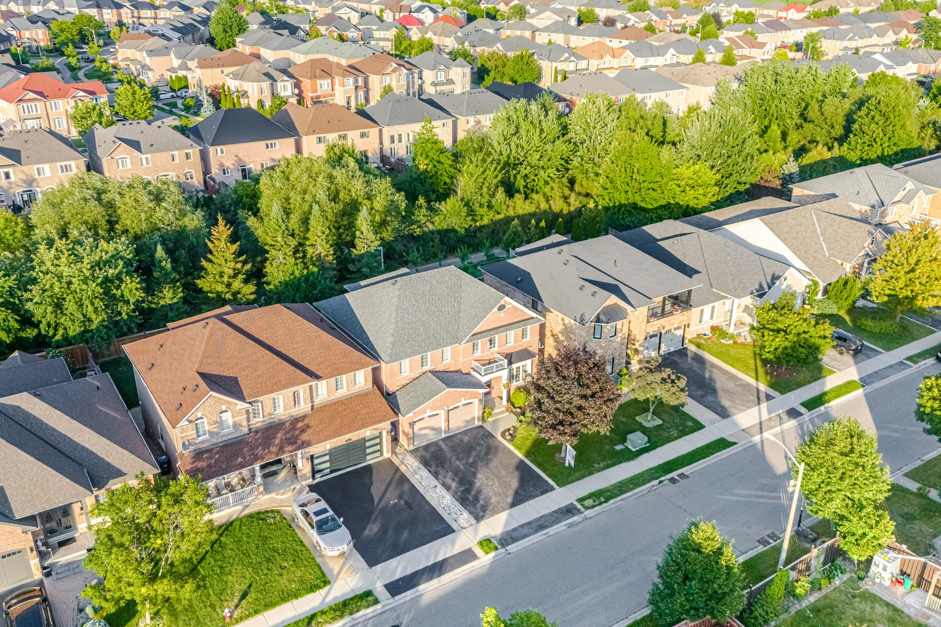25 Dovergreen Drive, Brampton - photo 5