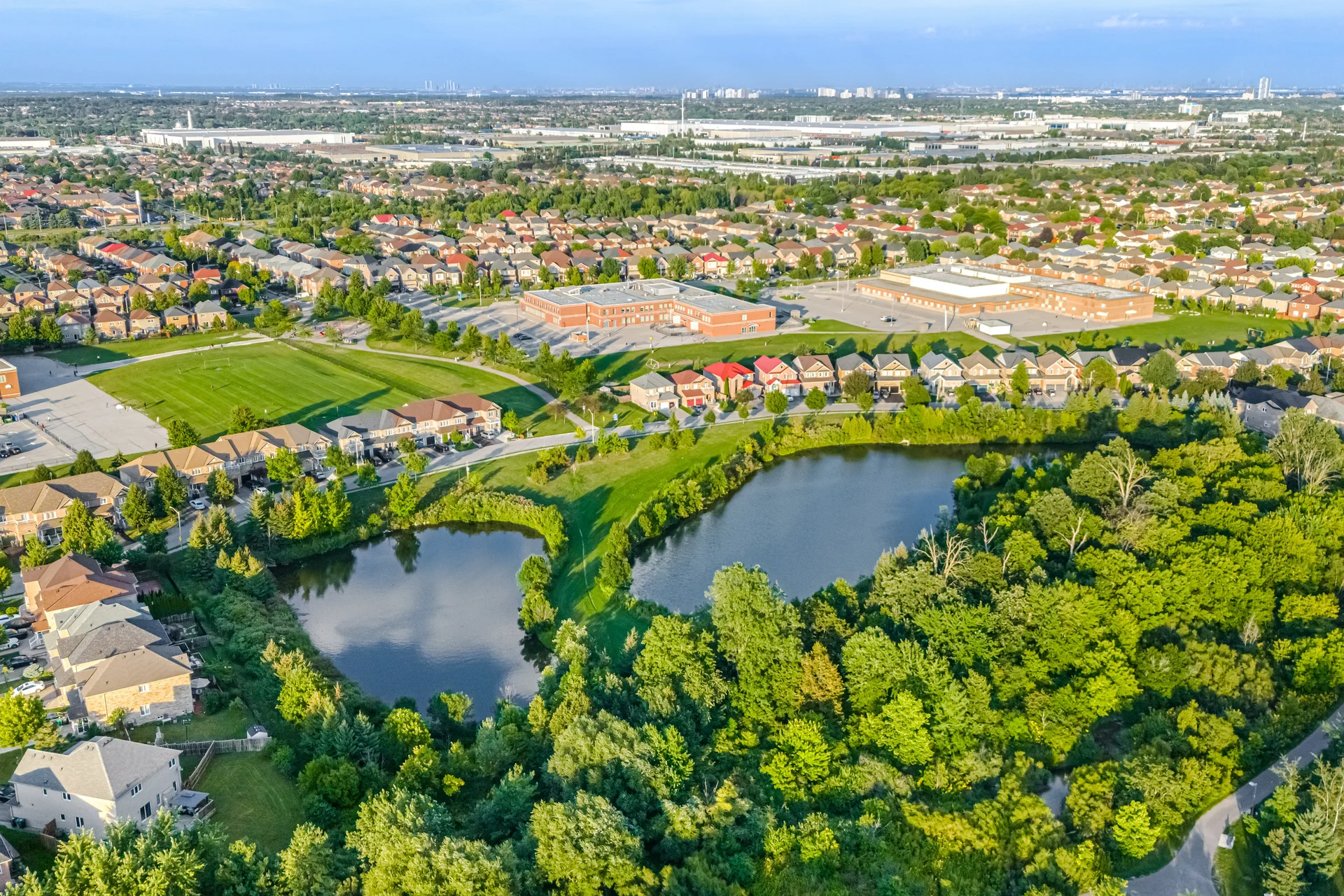 25 Dovergreen Drive, Brampton - photo 93