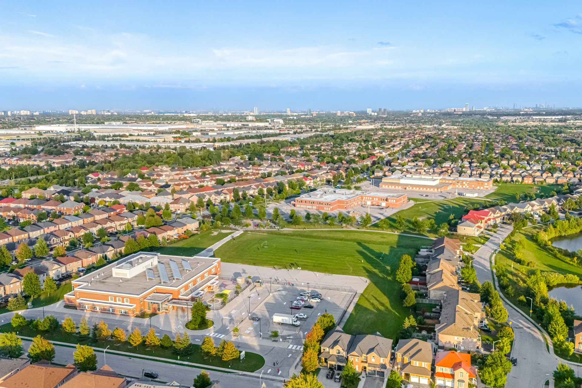 25 Dovergreen Drive, Brampton - photo 94