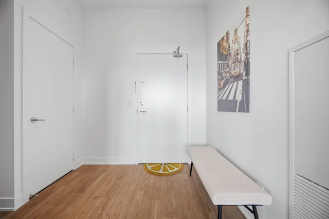 #610-180 Veterans Drive, Brampton - photo 5