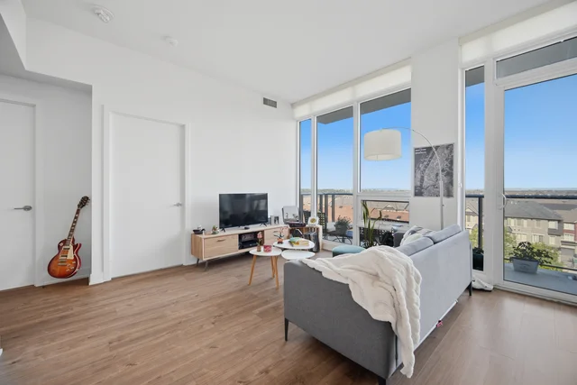 #610-180 Veterans Drive, Brampton - photo 9