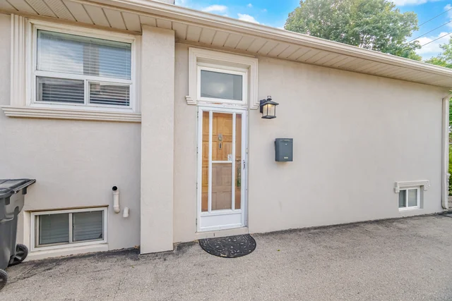 96 Wallasey Avenue, North York - photo 31