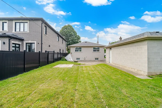 96 Wallasey Avenue, North York - photo 50