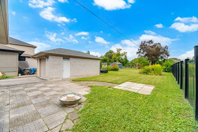 96 Wallasey Avenue, North York - photo 51