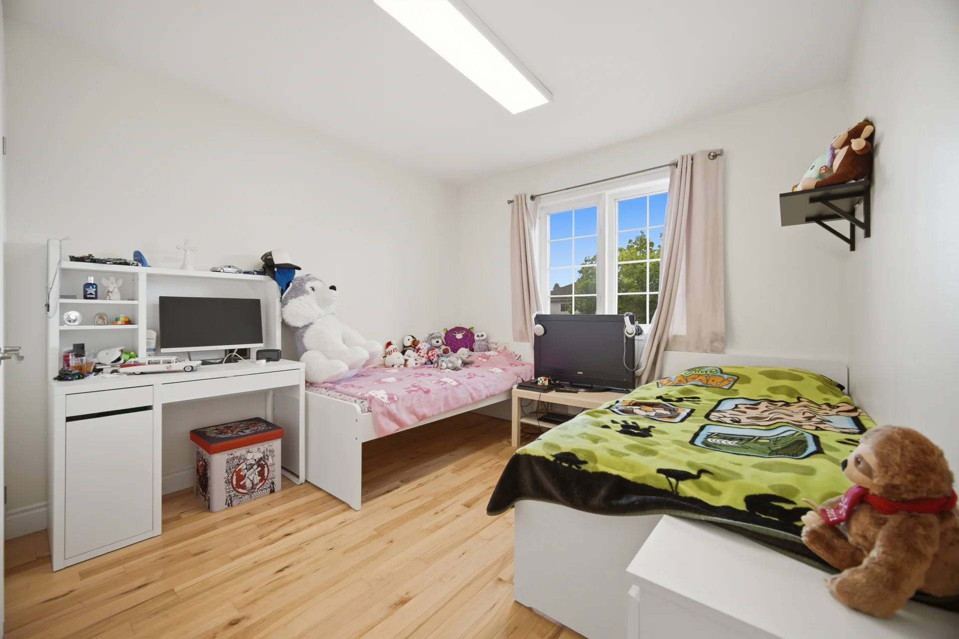 28 Wheatland Drive, Cambridge - photo 36