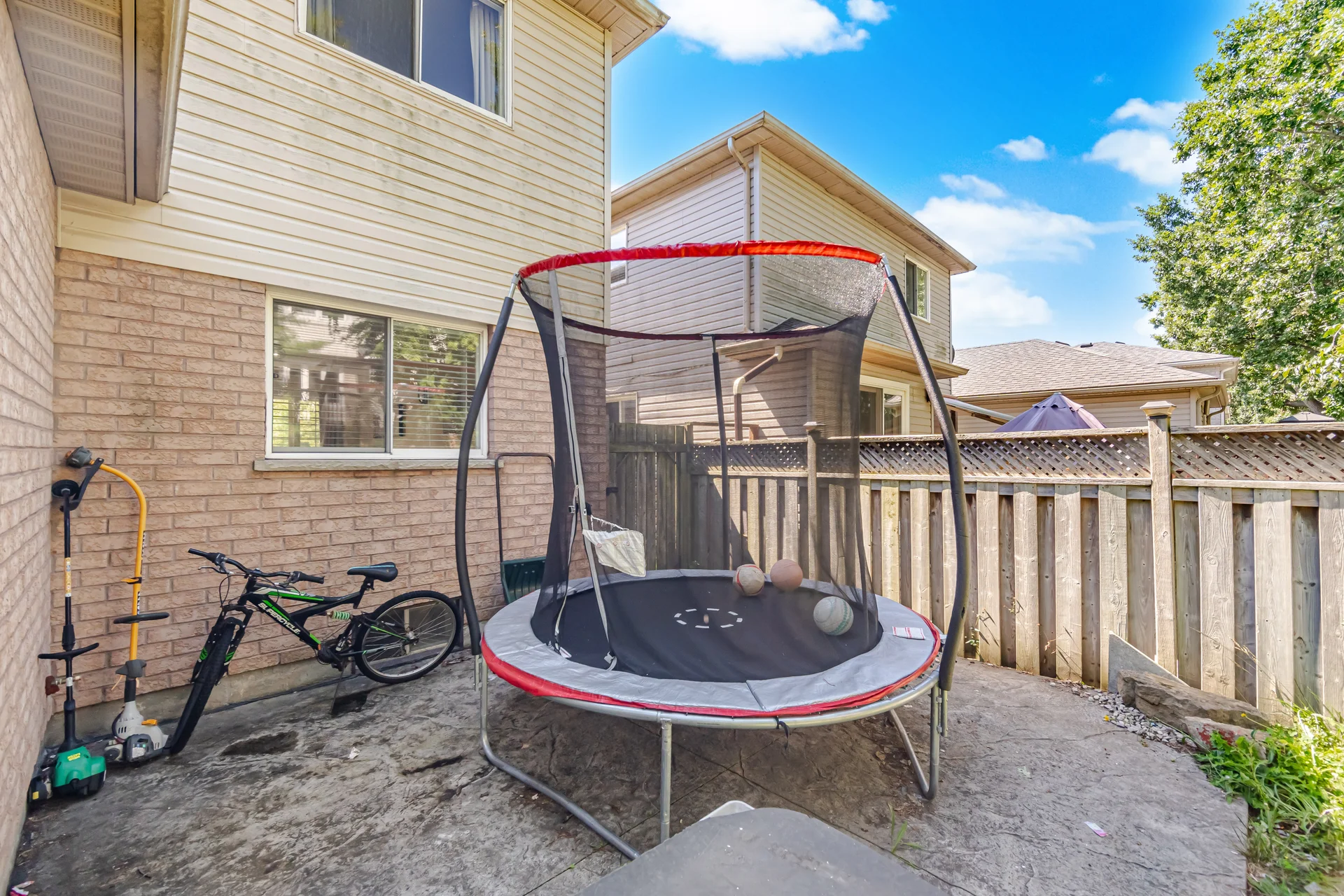 28 Wheatland Drive, Cambridge - photo 57
