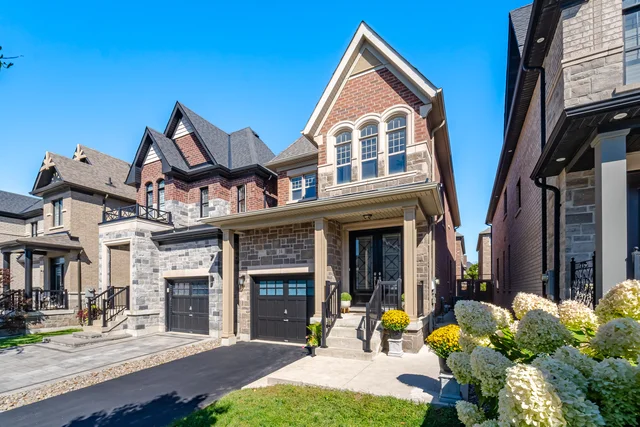 14 Zenith Avenue, Kleinburg - photo 5