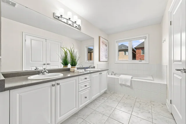 14 Zenith Avenue, Kleinburg - photo 31