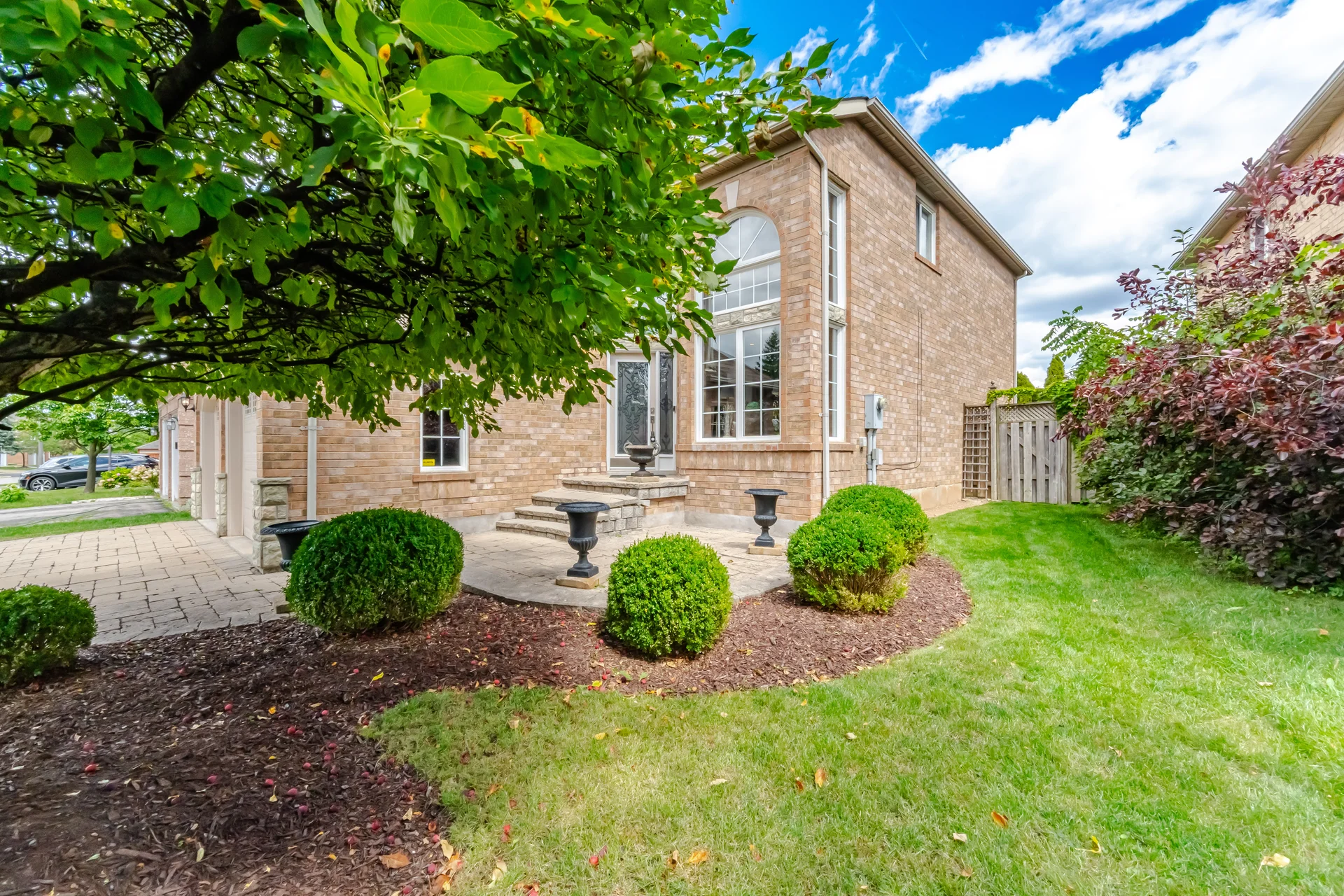 5911 Greensboro Drive, Mississauga - photo 6