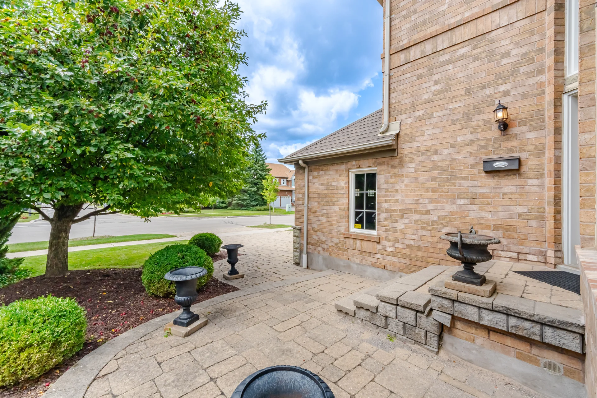 5911 Greensboro Drive, Mississauga - photo 9