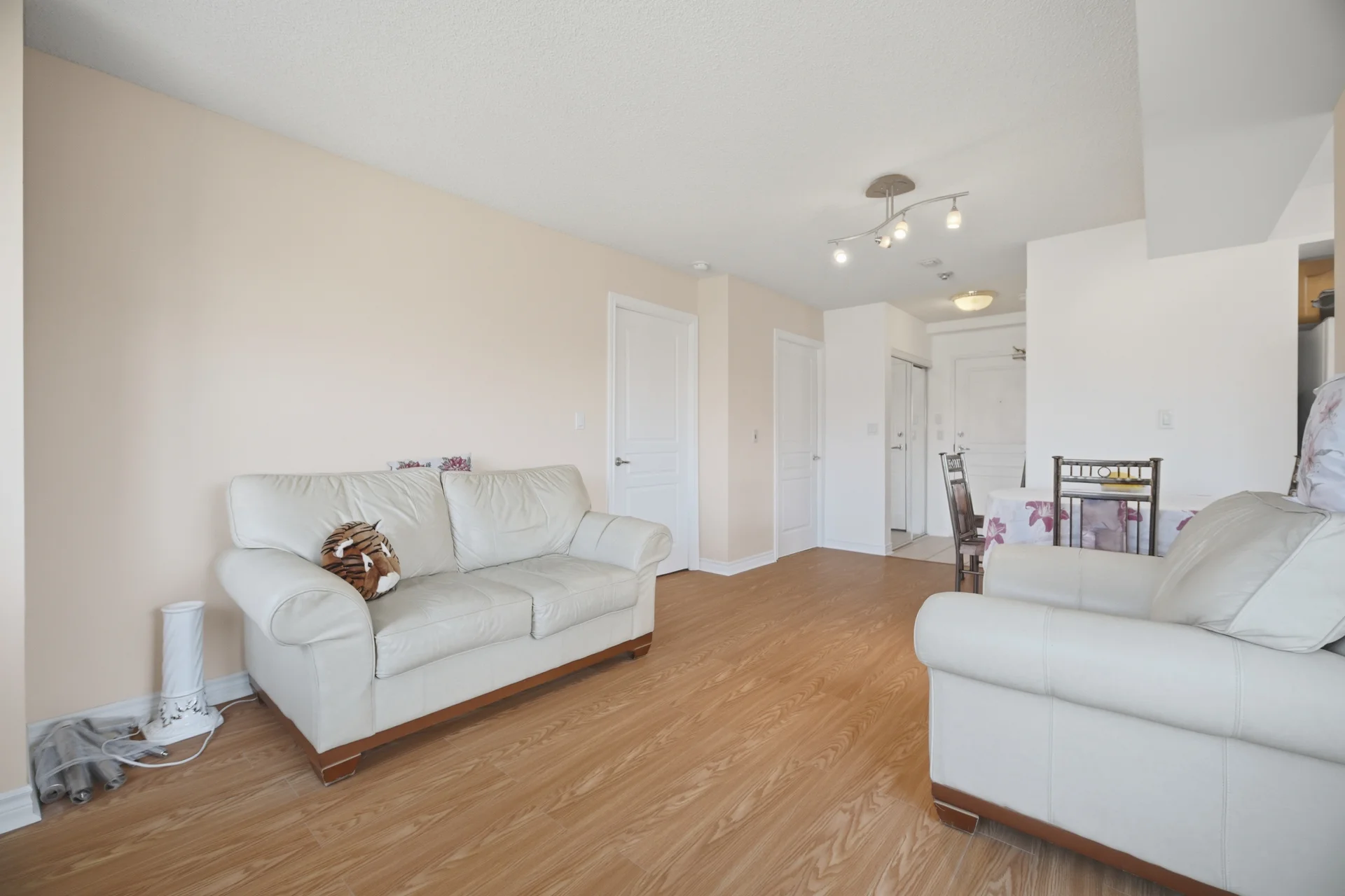 #313-300 Ray Lawson Boulevard, Brampton - photo 9