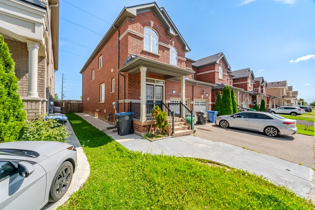98 Teal Crest Circle, Brampton - photo 3