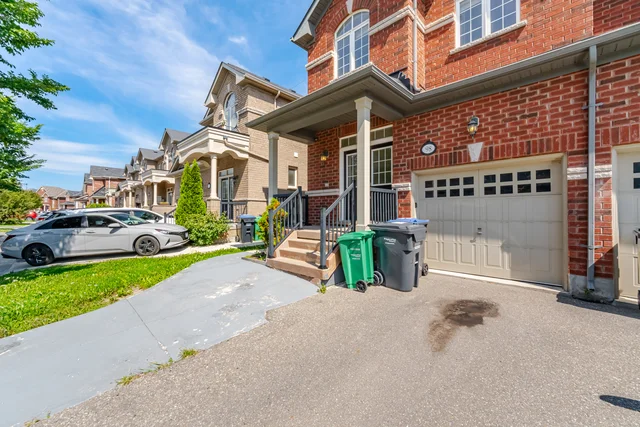 98 Teal Crest Circle, Brampton - photo 5