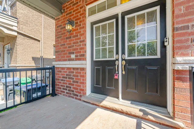 98 Teal Crest Circle, Brampton - photo 7