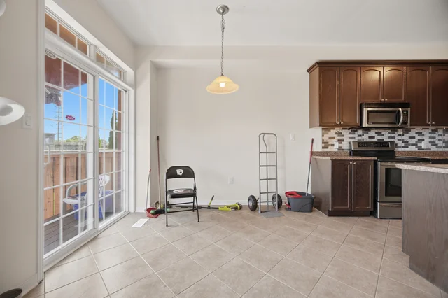 98 Teal Crest Circle, Brampton - photo 25