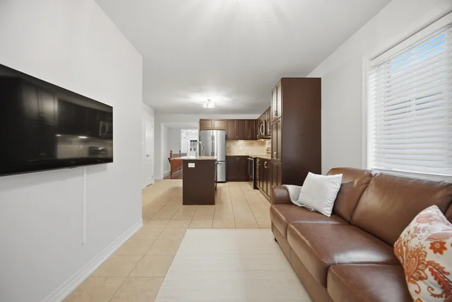12 Muzzo Drive, Brampton - photo 33